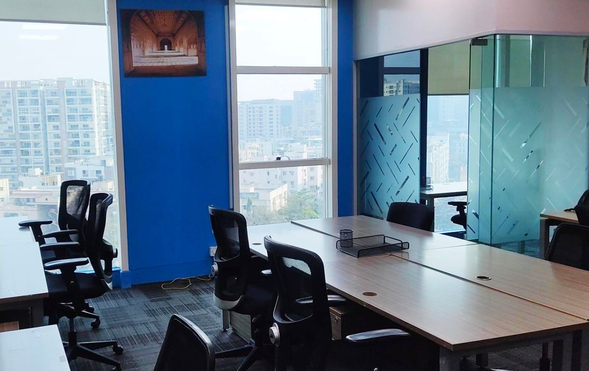 V Work Spaces